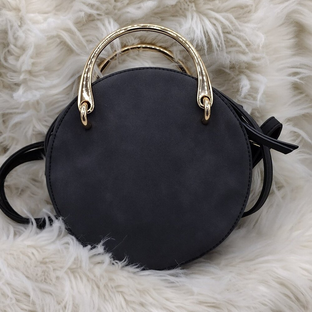 Round Black Embroidered Crossbody Bag – Boho Chic - Picture 10 of 11